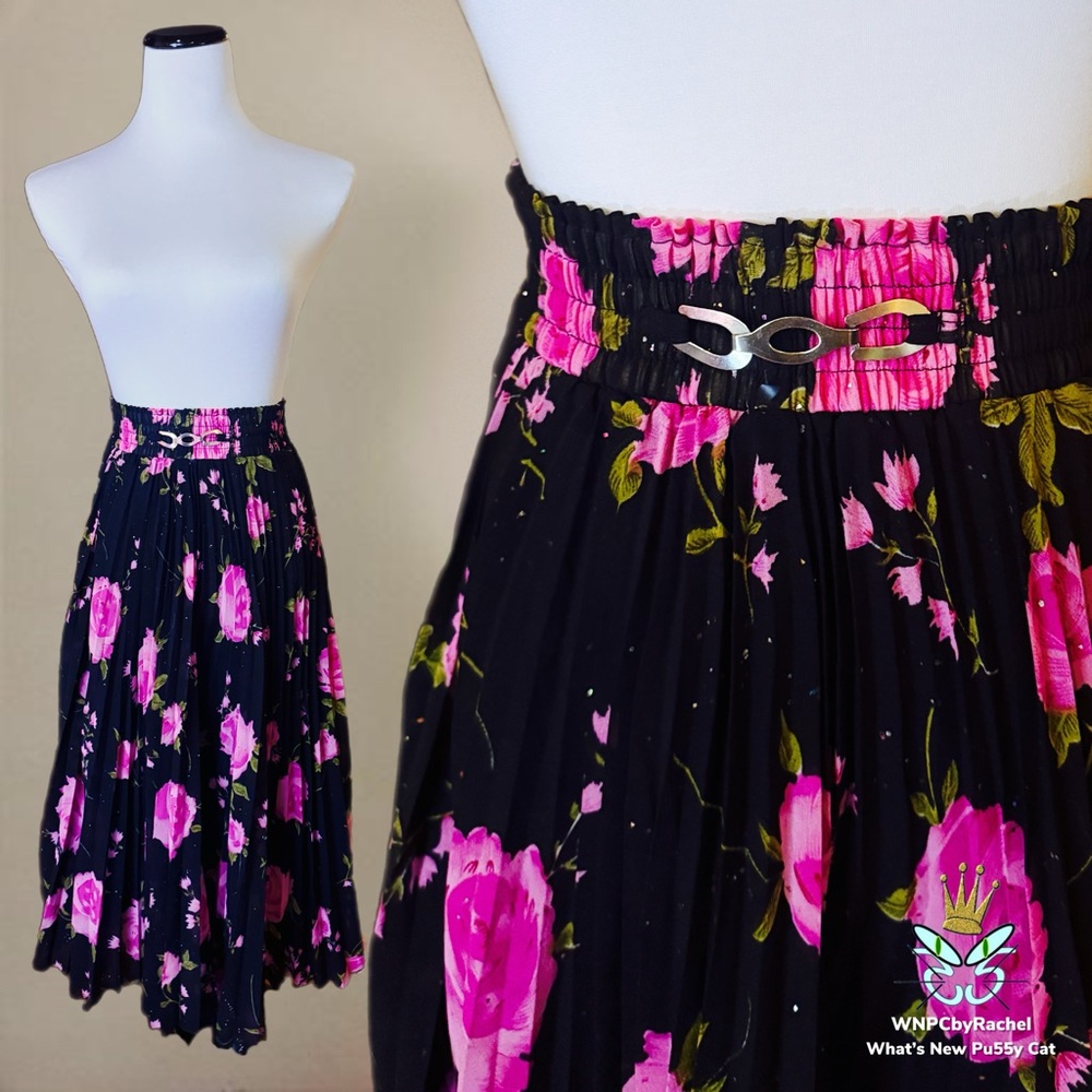 Pleated Floral Black and Pink Women's Skirt, Small